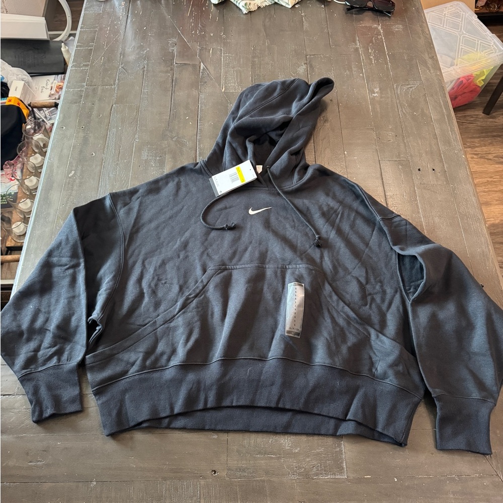 Women’s Nike Black Sweatshirt Hoodie Cropped Style size small